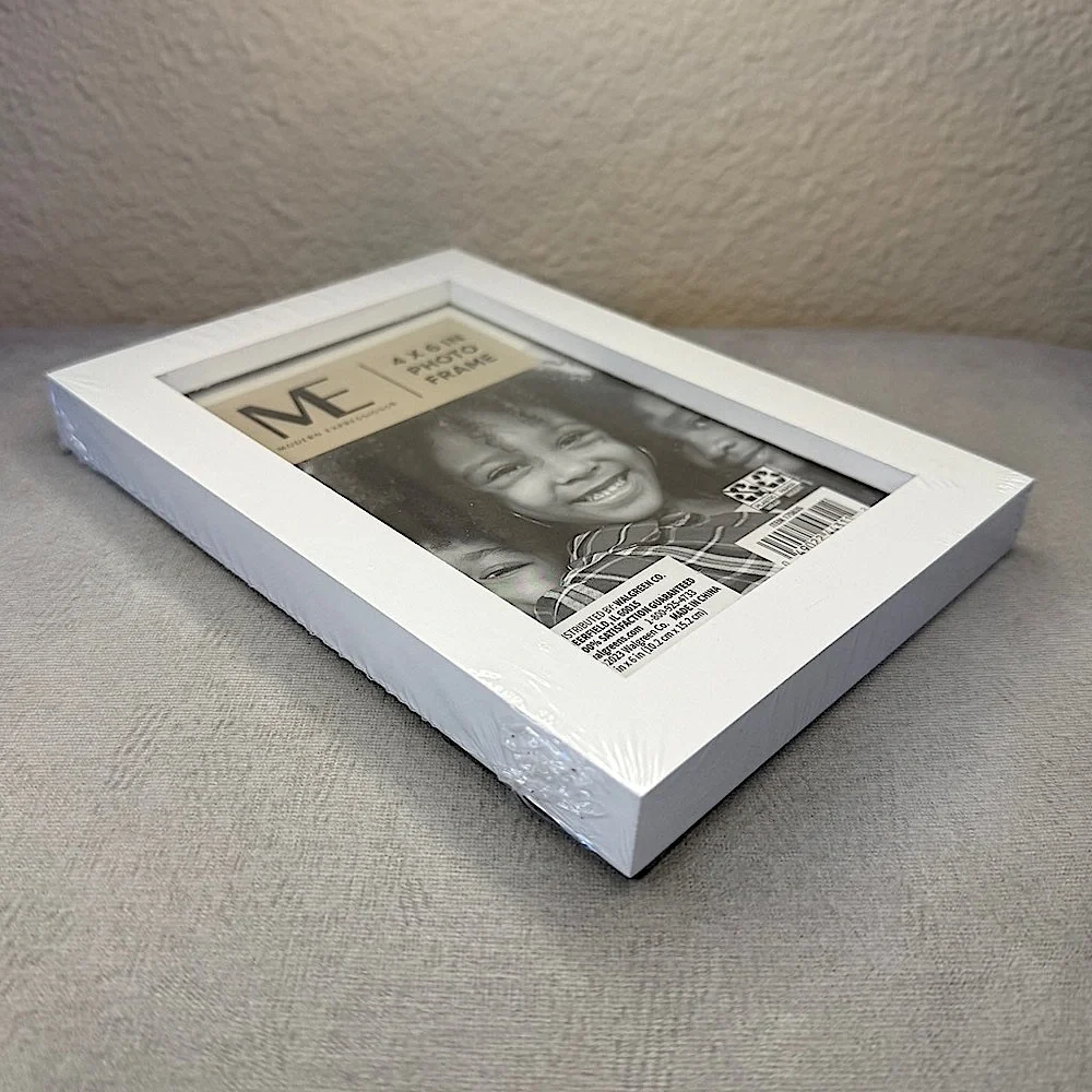White Picture Frame, 4x6 in — Modern Expressions